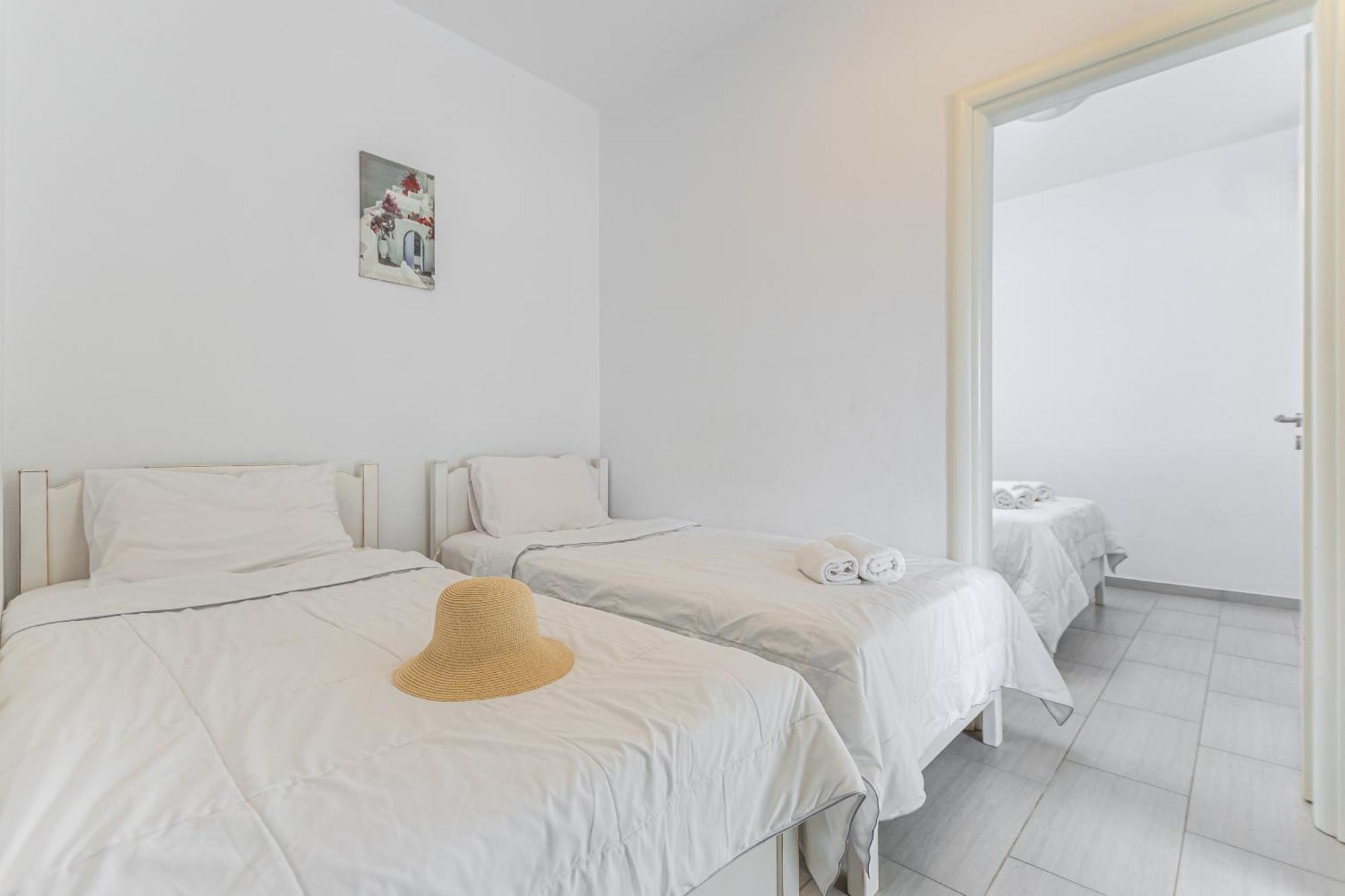Golden Sand Plaka  Ngoại thất bức ảnh